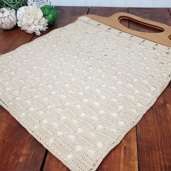 Vintage Handmade Crochet Bag - Picture 2 of 9